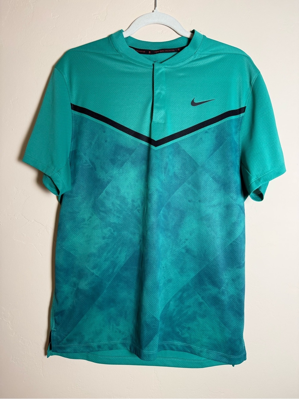 Nike Men’s Teal Dri-FIT ADV Tiger Woods golf polo size small rare colorway